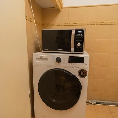 Apartment Classic Next To Victoriei Avenue *