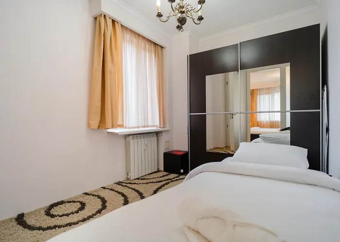 Classic Next To Victoriei Avenue Apartman Bukarest